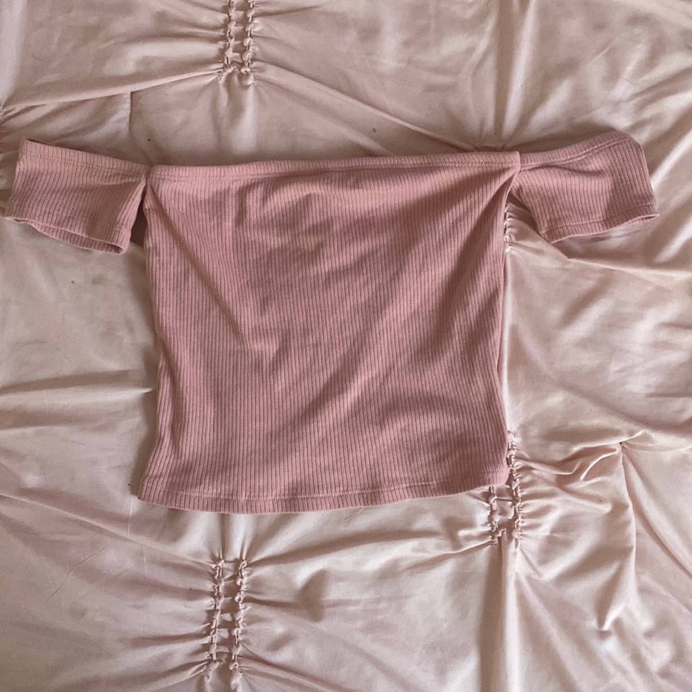 Cute pink top